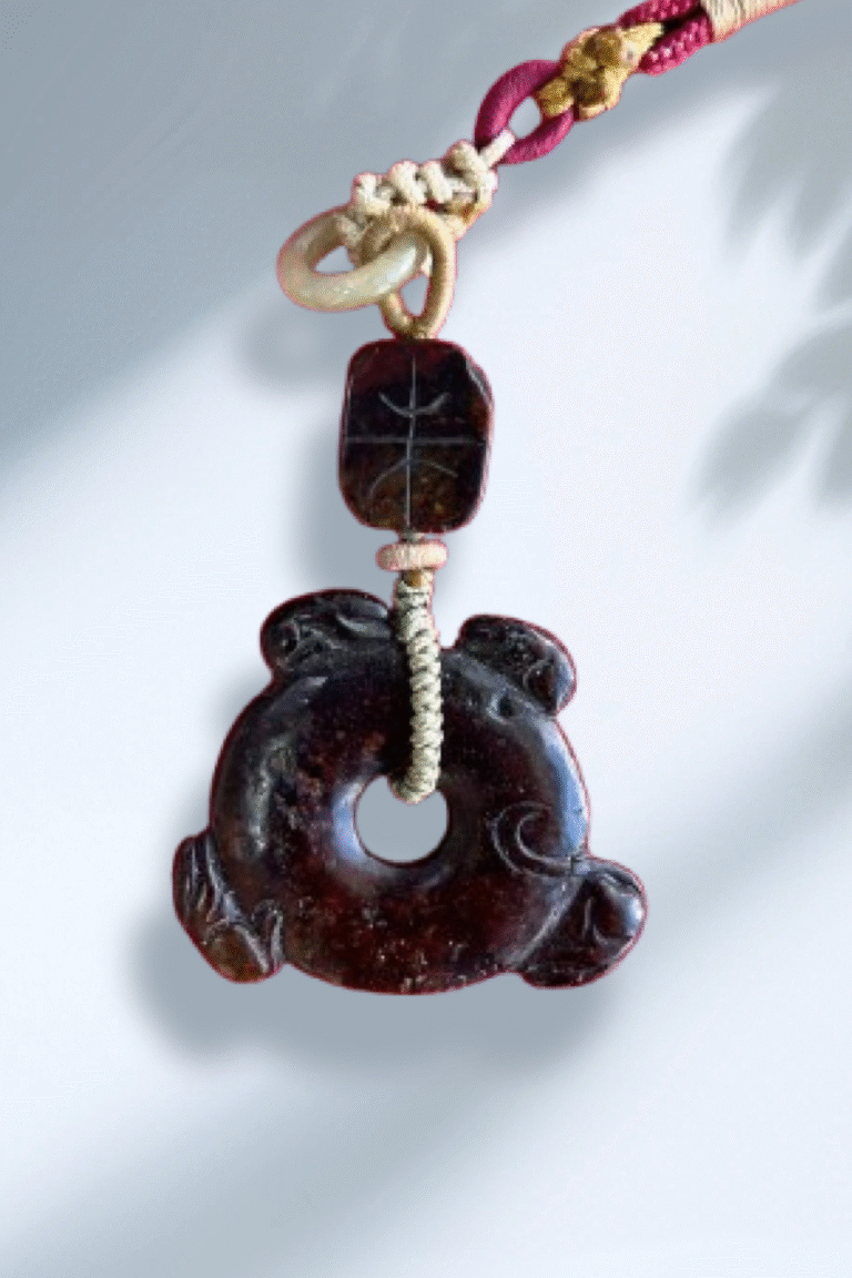 Four-rat jade pendant from the Spring and Autumn Period